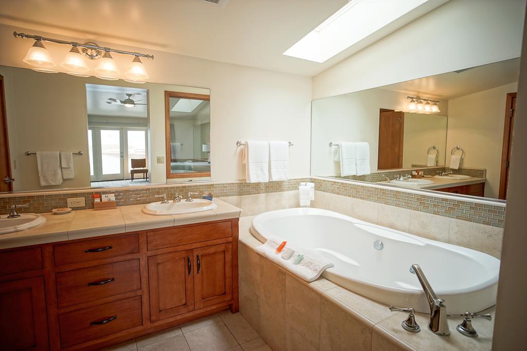 Grand Luxury King Spa