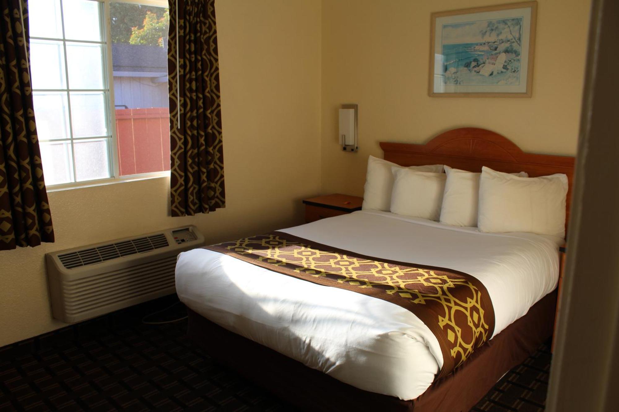 Deluxe Queen Suite 2 Queen Beds Non Smoking