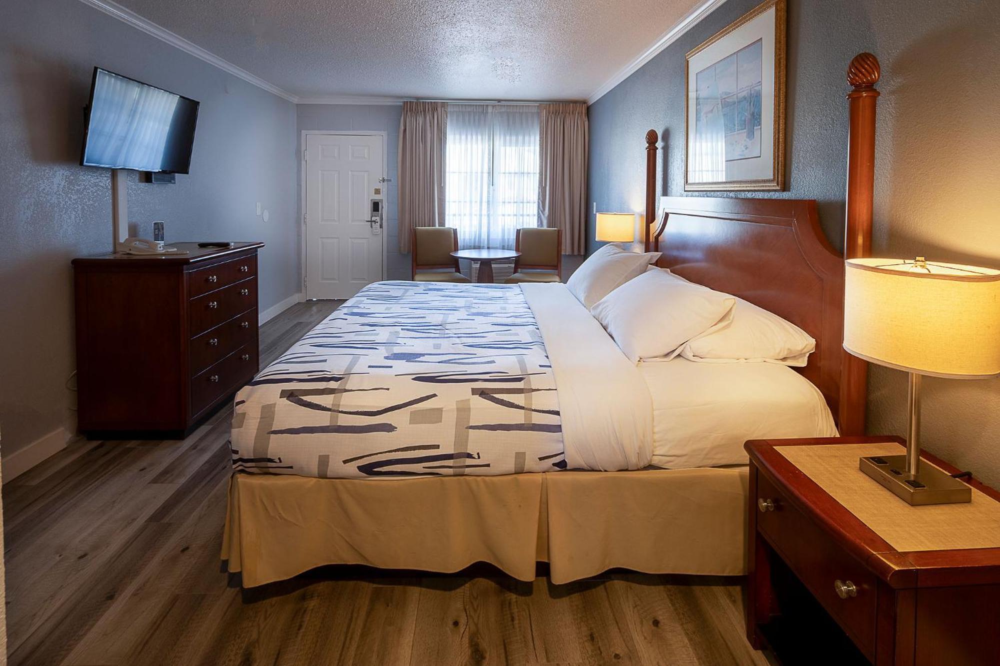King Bed