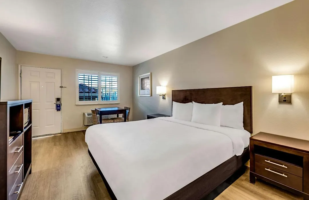 Comfort Inn Beach Boardwalk-1