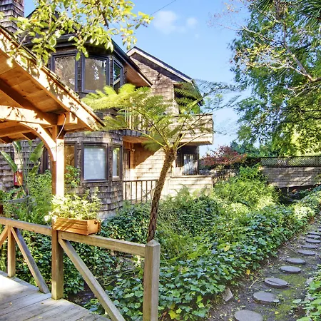 The Babbling Brook Inn-2