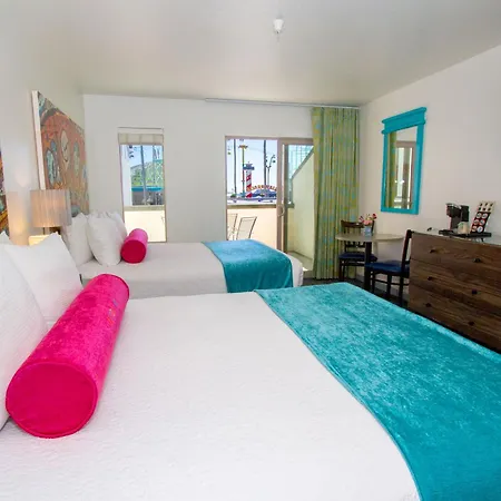 Carousel Beach Inn-2