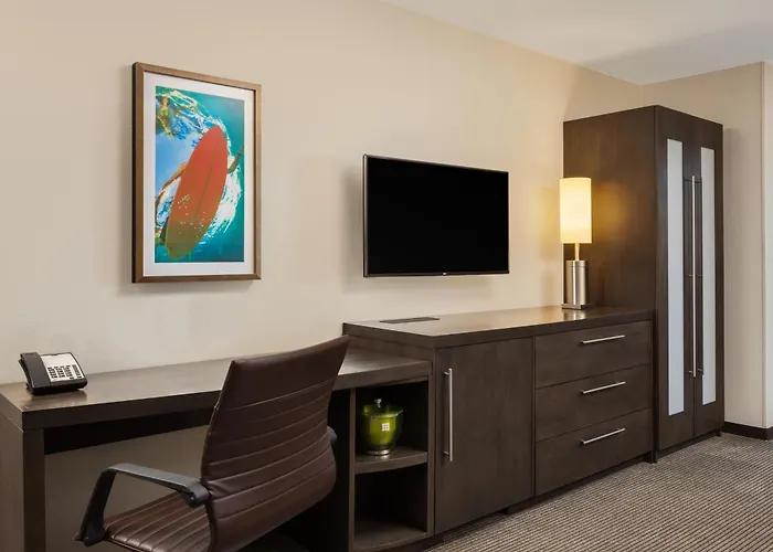 Hyatt Place Santa Cruz