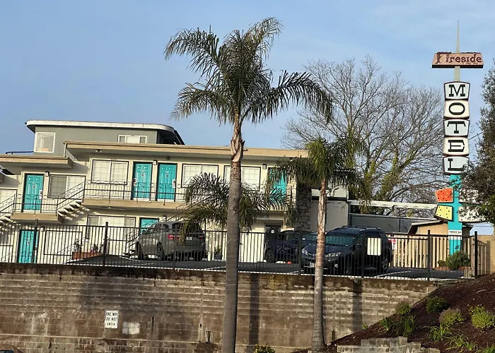 Fireside Inn By The Beach Boardwalk & Bowling Santa Cruz